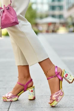 Sandały Damskie Na Słupku W Kwiaty D&A CR980 Różowe