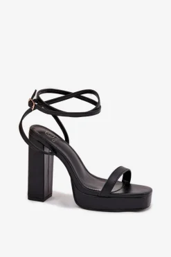 Sandały Damskie Na Słupku Z Paseczkiem Czarne Fevenne