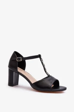 Sandały Damskie Na Słupku Z Ozdobnym Paskiem Eko Skóra Czarne Triavera
