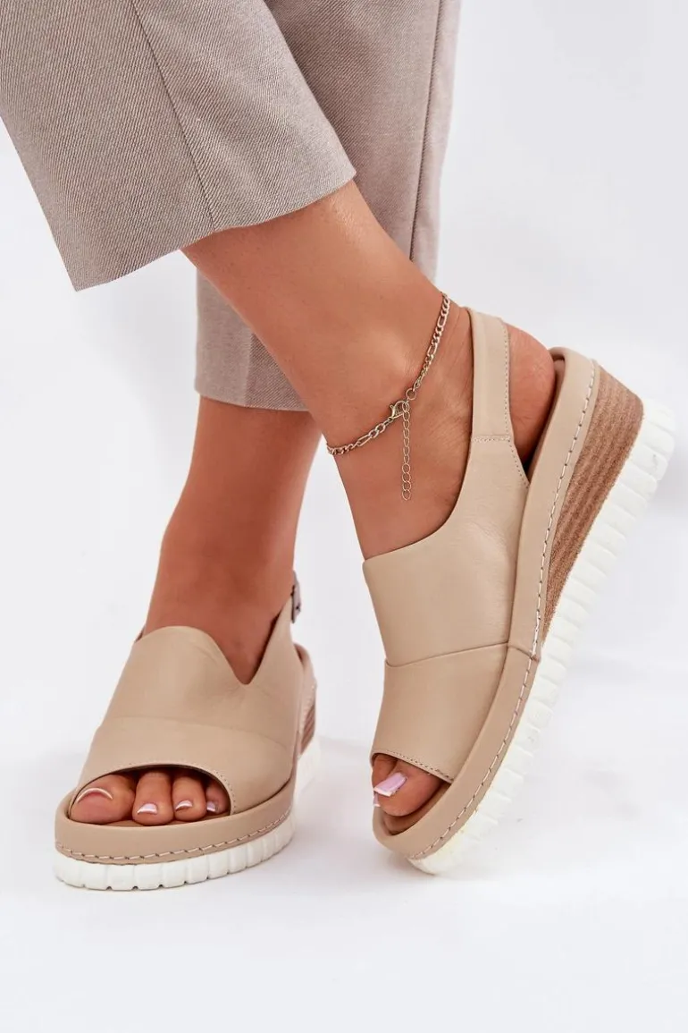 Sandały Damskie Skórzane Na Koturnie Artiker 56C0919 Beżowe