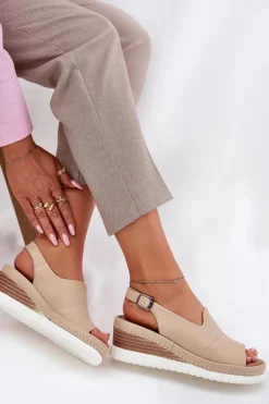 Sandały Damskie Skórzane Na Koturnie Artiker 56C0919 Beżowe