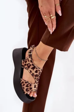 Sandały Damskie W Panterkę Na Platformie Eko Zamszowe Brązowe Karonia