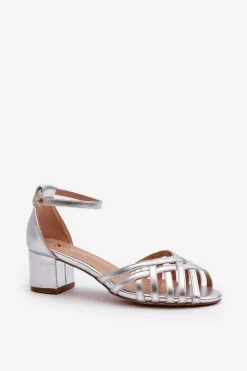 Sandały Damskie Z Eko Skóry Na Niskim Obcasie Srebrne Monsha