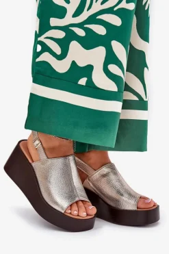 Sandały Damskie Z Eko Skóry Na Platformie I Koturnie Złote Leaniria