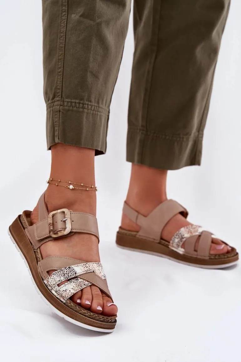 Sandały Damskie Z Klamrą Inblu GS000056 Beżowe