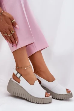 Sandały Damskie Z Naturalnej Skóry Na Koturnie Artiker 54C0786 Białe