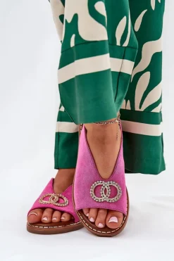 Sandały Damskie Z Ozdobą Na Płaskim Obcasie Eko Zamszowe Różowe Ralisses