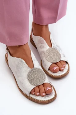 Sandały Damskie Z Ozdobą Na Płaskim Obcasie S.Barski KV24-057 Srebrne