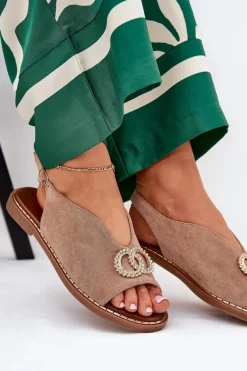 Sandały Damskie Z Ozdobą Na Płaskim Obcasie Eko Zamszowe Ciemnobeżowe Ralisses