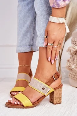Sandały Na Korkowym Słupku Żółte Emmy