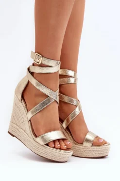 Sandały Na Koturnie Z Plecionką Złote Salthe