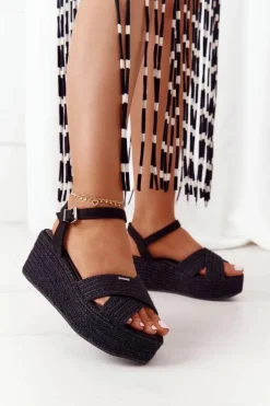 Sandały Na Koturnie Z Plecionką Big Star FF274762 Czarne