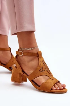 Sandały Na Niskim Obcasie Camel Eleriva