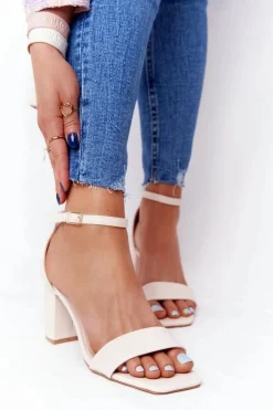 Sandały Na Obcasie Beżowe Born This Way