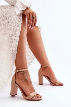 Sandały Na Obcasie Beżowe Individual
