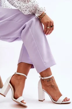 Sandały Na Obcasie Białe Individual