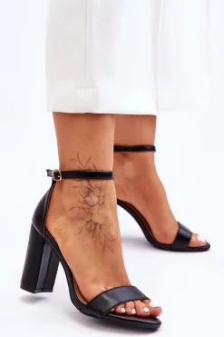 Sandały Na Obcasie Czarne Individual