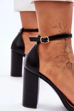 Sandały Na Obcasie Czarne Individual