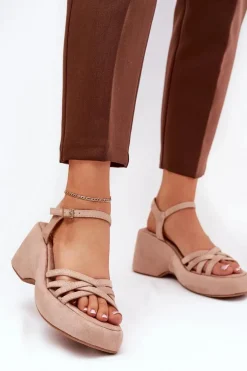 Sandały Na Platformie I Koturnie Z Eko Zamszu Beżowe Nendal