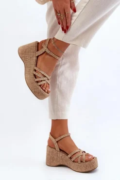 Sandały Na Platformie I Koturnie Beżowe Oporia