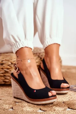 Sandały Na Plecionej Koturnie Czarne Tommy