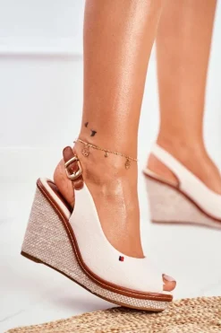 Sandały Na Plecionej Koturnie Beżowe Tommy