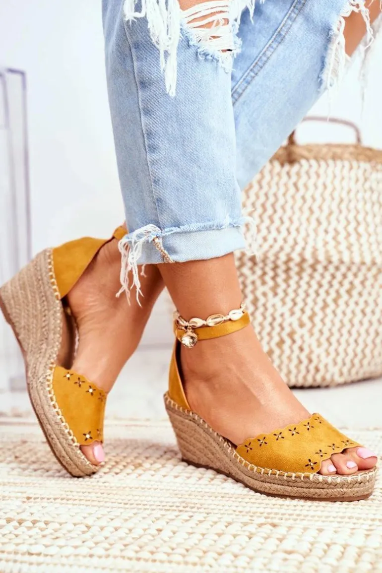 Sandały Na Plecionej Koturnie Żółte Sagittarius