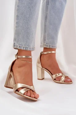 Sandały Na Słupkowym Obcasie Z Eko Skóry Złote Lanaria