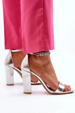 Sandały Na Słupku Srebrne Thakko