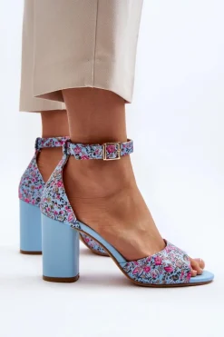 Sandały Na Słupku W Kwiaty Niebieskie Vitamella