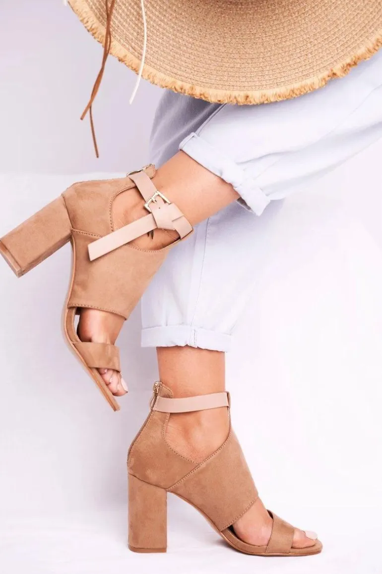 Sandały Na Słupku Z Cholewką Vinceza 20-17054 Beżowe