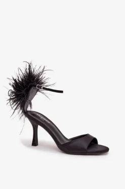 Sandały Na Szpilce Z Piórami Czarne Caelina