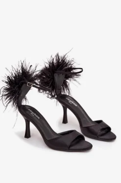 Sandały Na Szpilce Z Piórami Czarne Caelina