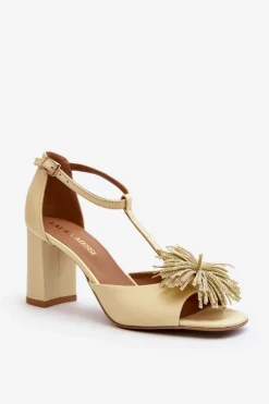 Sandały Skórzane Na Słupku Z Ozdobą Laura Messi 2758 Beżowe