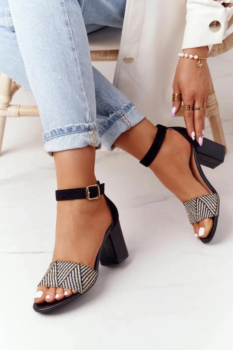 Sandały Z Plecionką Na Słupku Czarne Honeymoon