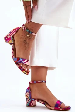 Satynowe Sandałki Na Obcasie We Wzory Czerwony Mix Inspire Me!