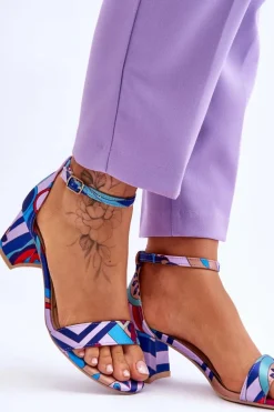 Satynowe Sandały Na Niskim Obcasie We Wzory Fioletowo-Niebieskie Quincy