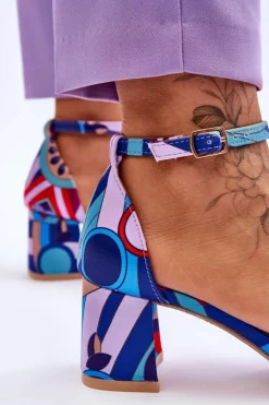 Satynowe Sandały Na Niskim Obcasie We Wzory Fioletowo-Niebieskie Quincy