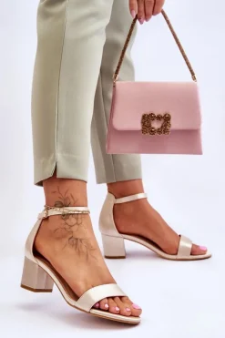 Satynowe Sandały Na Niskim Obcasie Beżowe Juliet