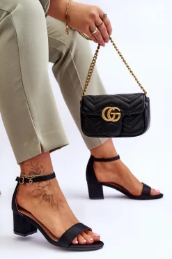 Satynowe Sandały Na Niskim Obcasie Czarne Juliet