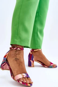 Satynowe Sandały Na Niskim Obcasie We Wzory Fioletowo-Różowe Quincy