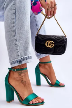 Satynowe Sandały Na Obcasie Zielone Linsy