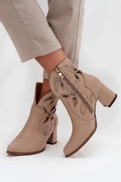 Skórzane Ażurowe Botki Damskie Na Słupku Zazoo 3647 Jasnobeżowe
