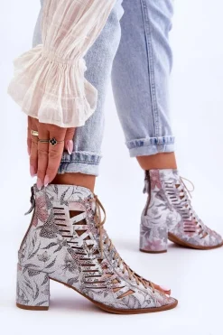 Skórzane Ażurowe Botki Maciejka 04040-11 Białe