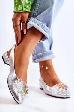 Skórzane Baleriny Na Obcasie Z Ozdobą Srebrne Elenie