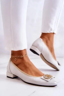 Skórzane Baleriny Z Ozdobą Biało-Złote Joliet