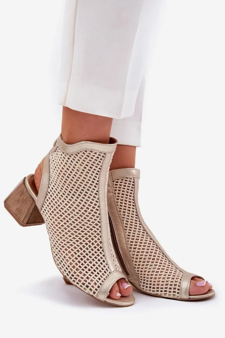 Skórzane Botki Damskie Na Obcasie Z Odkrytą Piętą Maciejka 06899-25 Złoto-Beżowe