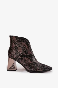 Skórzane Botki Damskie Na Słupku D&A CR52-679 Czarne