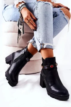 Skórzane Botki Damskie Na Słupku Z Kryształami Czarne Makbet