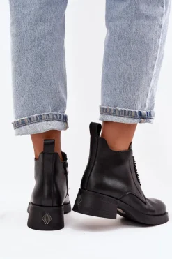 Skórzane Botki Damskie Na Klocku Z Ozdobą D&A JC52-869 Czarne